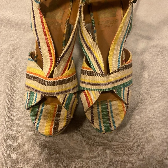 Colorful woman’s wedge - Picture 3 of 7